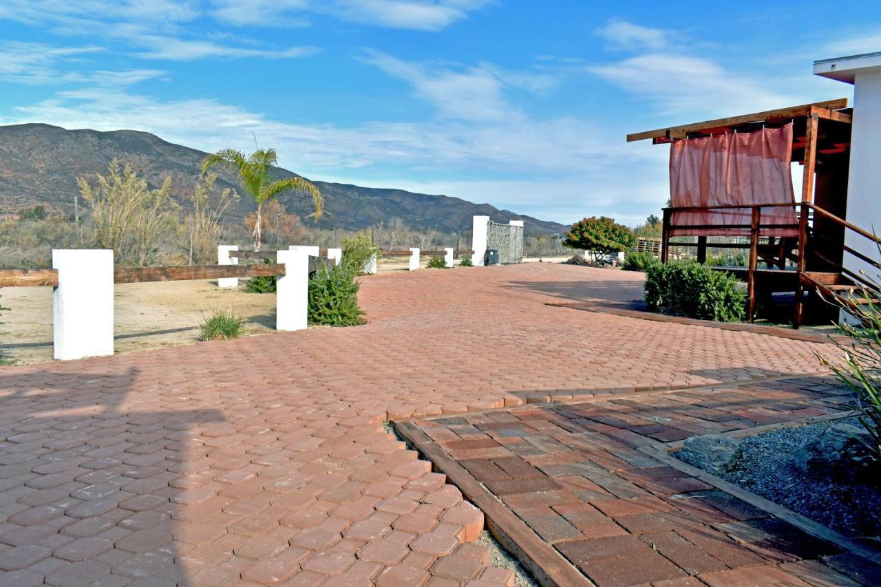 Vides del Rio Suites Valle de Guadalupe Exterior foto